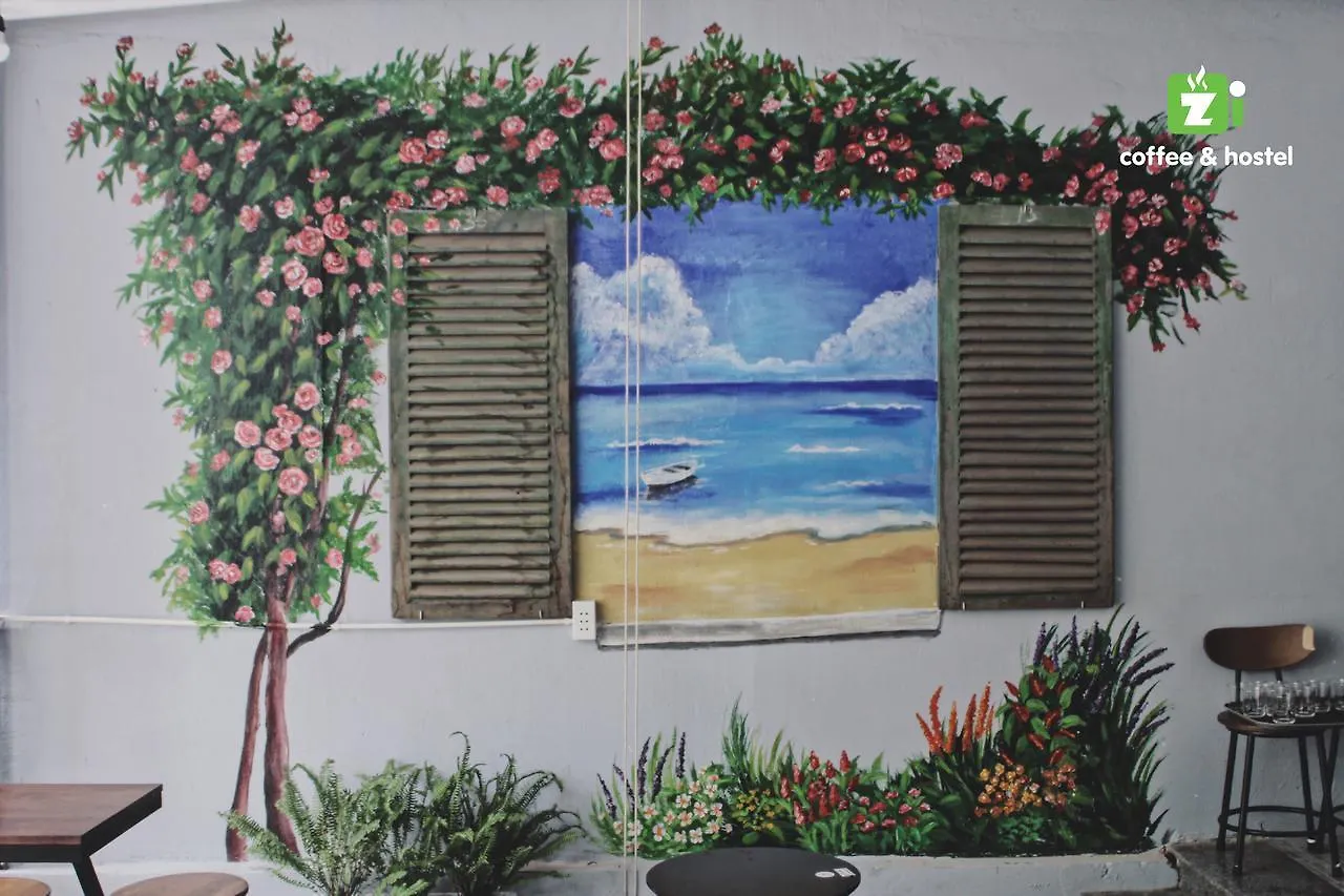 Zi Coffee & Hostel Da Nang 0*,