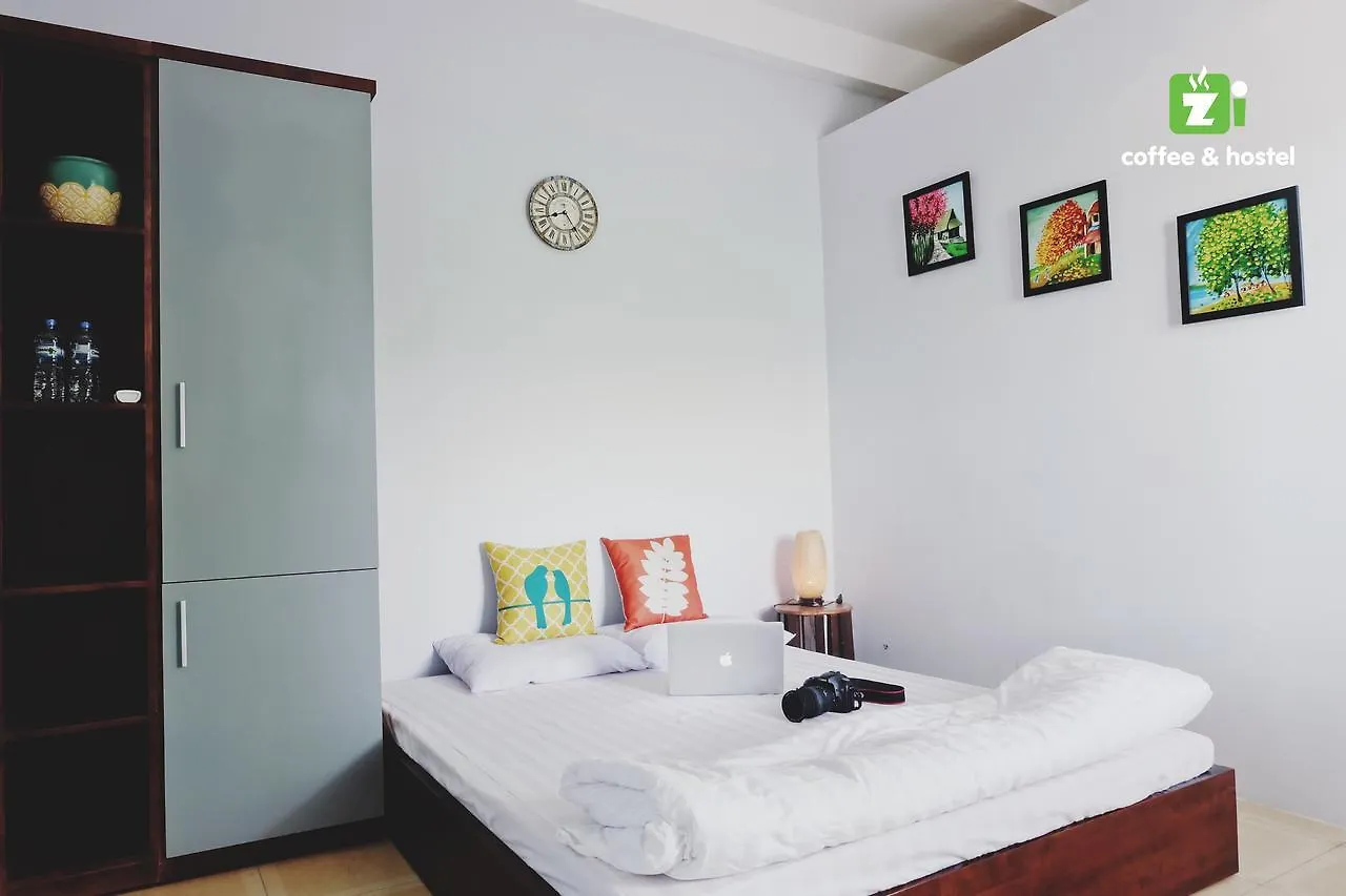 Zi Coffee & Hostel Da Nang 0*,